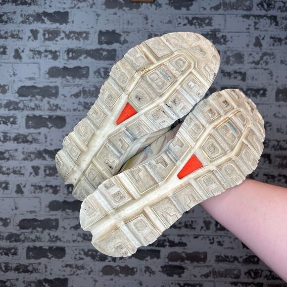 Oncloud | women free people collab sneakers - Picture 6 of 8